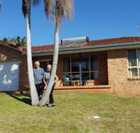 Twin Palms Holiday House at Lighthouse - Accommodation Sydney