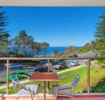 60 Beachpark Apartment at Flynns - Accommodation Sydney