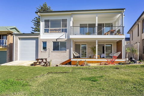 Dolphin Studio Apartment 1a Ocean Street - Accommodation Sydney 4