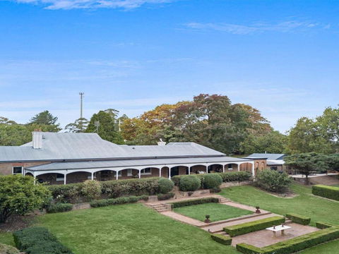 Redcourt Est 1904: Southern Highlands Elegance - Sydney 4u 3