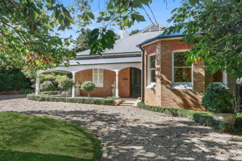 Redcourt Est 1904: Southern Highlands Elegance - Sydney 4u 0