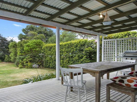 Seahorse Beach Just 550m From House - Accommodation Sydney 5
