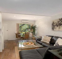 Tehidy Townhouse translation a place of retreat - Accommodation Sydney