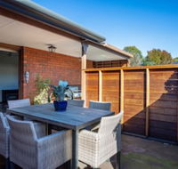 Foreshore Beach House ideal family spot - Accommodation Sydney