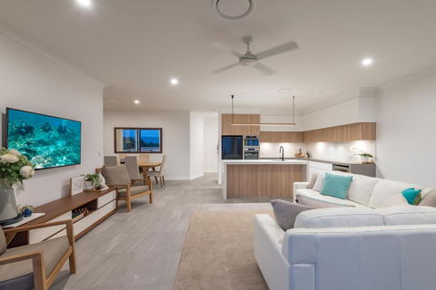 Penthouse Luxe Sunrise Beach - Sydney 4u 1