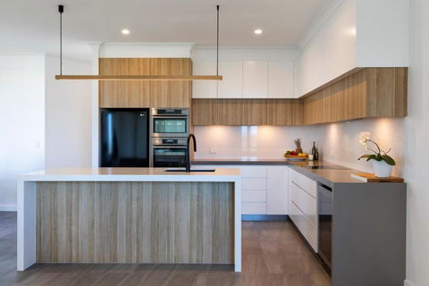Penthouse Luxe Sunrise Beach - Sydney 4u 5