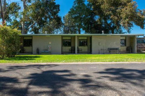 Kalganyi Holiday Park - Accommodation Sydney 2