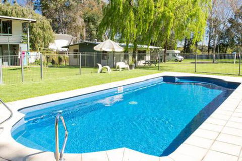 Kalganyi Holiday Park - Accommodation Sydney 0