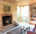 Adelaide Hills Camellia Cottage WiFi - Accommodation Sydney