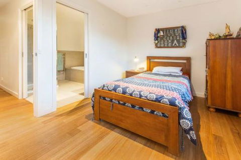 BAY VIEWS On MANNA DROMANA - Accommodation Sydney 3