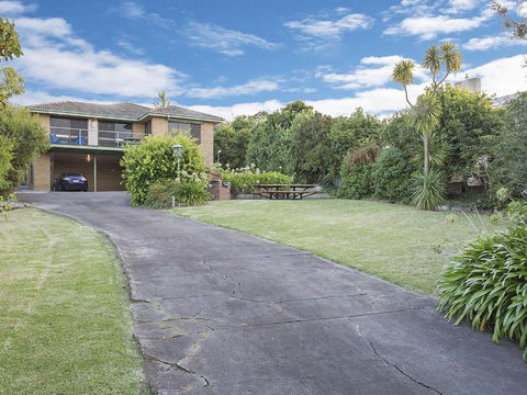 ROANJOKA DROMANA.... - Accommodation Sydney 1