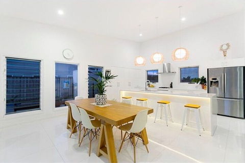 THE BEACH OASIS At 360 - Accommodation Sydney 2