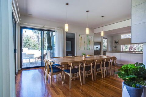 Kalina Retreat Tennis & Pool - Accommodation Sydney 1