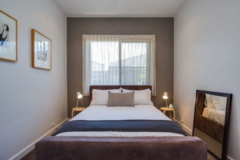 Kalina Retreat Tennis & Pool - Accommodation Sydney 5