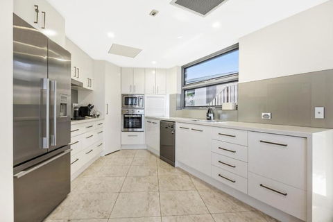 Beachfront Cabarita Apartment - Accommodation Sydney 3