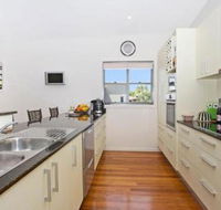 Papaya House - Accommodation Sydney