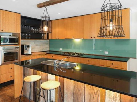 Family Foreshore Favourite - Accommodation Sydney 2