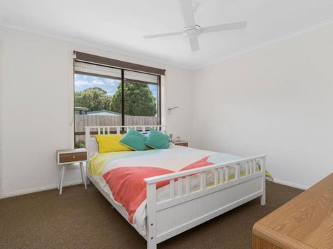 Family Foreshore Favourite - Accommodation Sydney 3