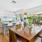 BANGALOW MORNINGTON - Sydney 4u 0