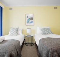 Spacious Comfortable Home in Wheelers Hillpool - Accommodation Sydney