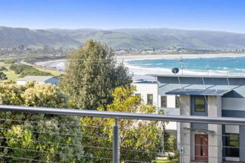 SEA SPECTACULAR Seconds From The Beach! - Accommodation Sydney 5