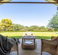 Jaspers Brush tranquil gardens  stunning views - Sydney 4u