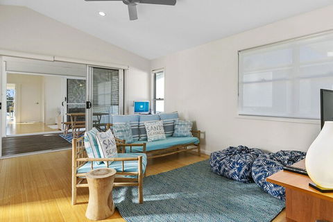 Stunning River House 51 Hilton Esplanade - Sydney 4u 6
