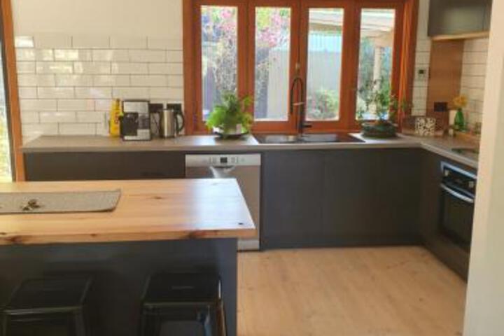 Seacliff SA Accommodation Sydney