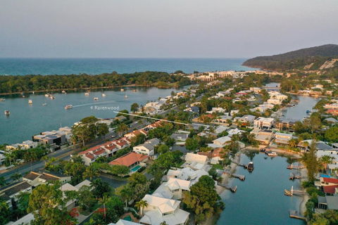 Walk To Hastings Street Noosa Sound - Sydney 4u 4