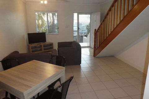 Townsville Terrace - Sydney 4u 4
