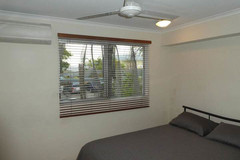 Townsville Terrace - Sydney 4u 3