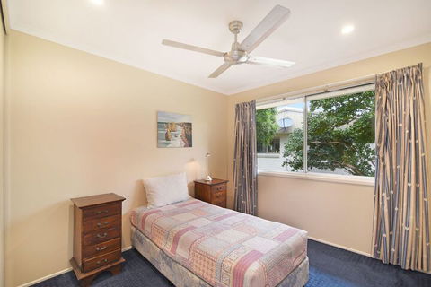 Beach Affair - 10 Callitris Crescent - Accommodation Sydney 7