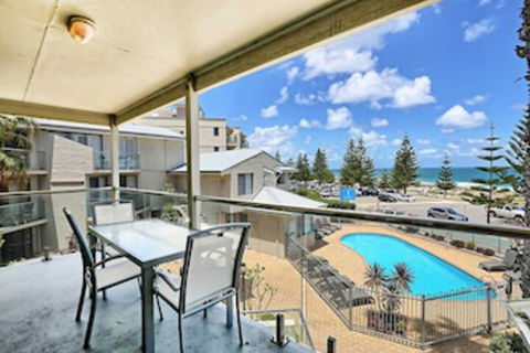 Scarborough Beach Front Resort - Shell 7 - Accommodation Sydney 0