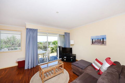 Sunbright 2/5 Petrel Street - Accommodation Sydney 2