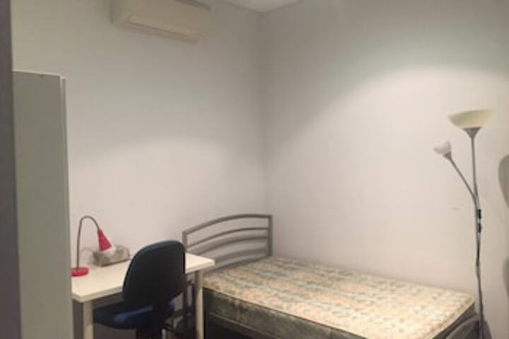 Turrella NSW Sydney 4u
