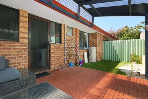 Safe & Secure 2 Bedroom Villa - Sydney Resort 1