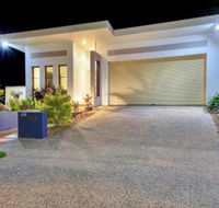 Luxury Darwin City Lights Jacuzzi Central Location Large House New Furnishings - Accommodation Sydney