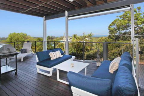 8 Cabbi Court Coolum Beach New Listing - Sydney 4u 1