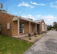 PERFECT on PYMBLE AVE - Accommodation Sydney