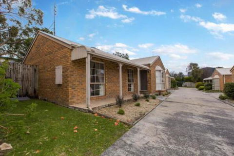 PERFECT On PYMBLE AVE - Sydney 4u 0