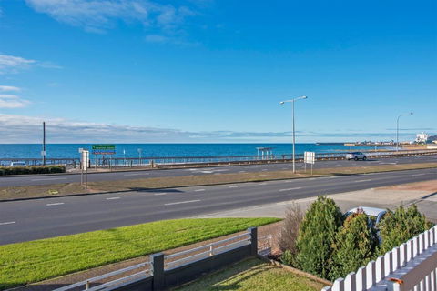 Aruba Apartments - Accommodation Sydney 2
