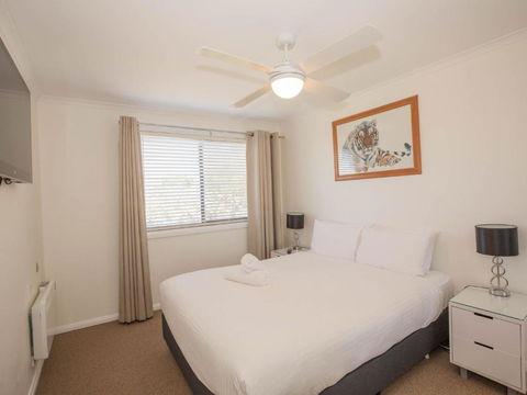 Kestrels Rest 1 / 116 Gippsland Street - Accommodation Sydney 5