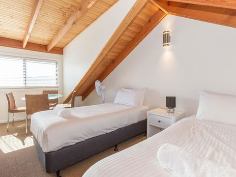 Kestrels Rest 1 / 116 Gippsland Street - Accommodation Sydney 3