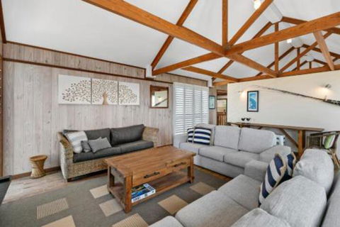 Shifting Sands - Accommodation Sydney 3