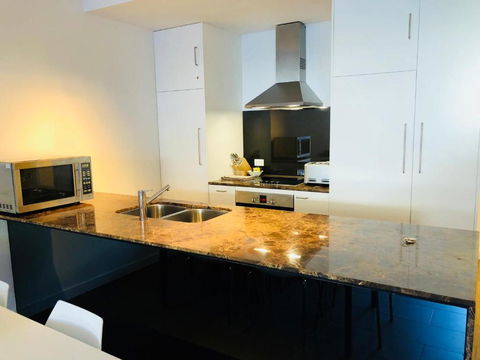 East 302 St. Falls - Sydney 4u 2