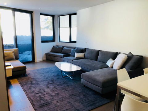 East 302 St. Falls - Sydney 4u 3