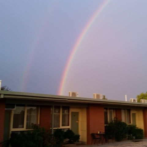 Finley Motel - Sydney 4u 0