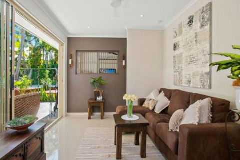 Tropical Oasis - Accommodation Sydney 2
