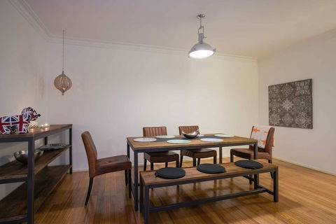 Urban Escape Strathfield - Sydney 4u 6