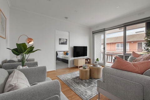 Heart Of Ormond Apartment By Ready Set Host - Sydney 4u 2